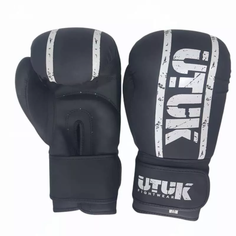 Utuk boxing gloves (black)