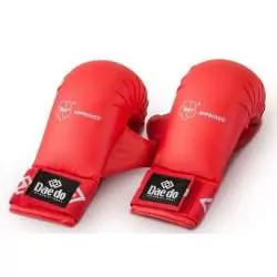 Daedo karate gloves WKF (red)
