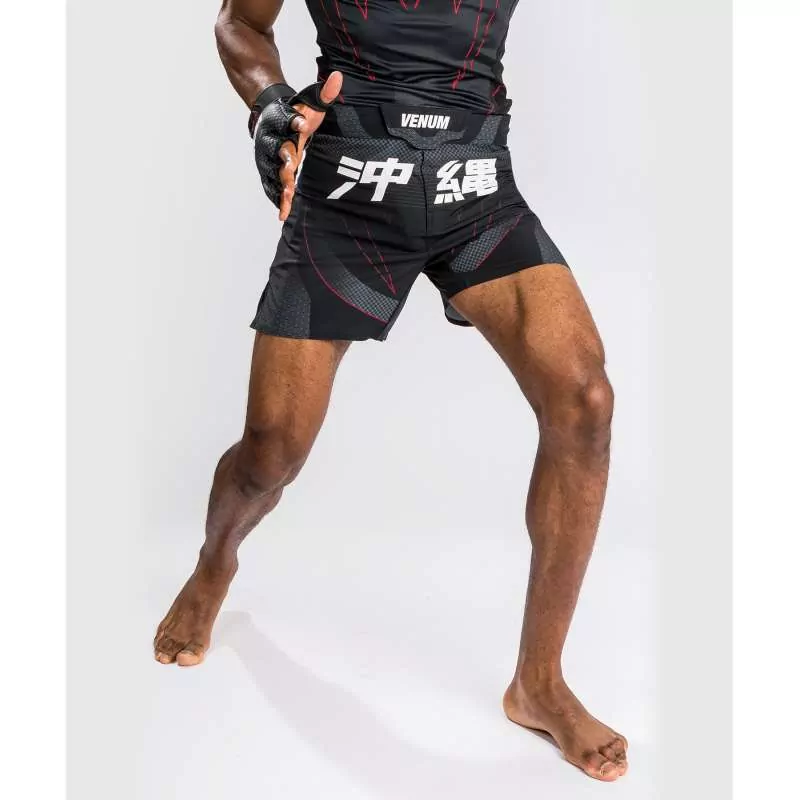 Venum fightshorts okinawa3.0 (black/red)