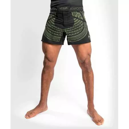 MMA Venum fightshort nakahi (black/kakhi)